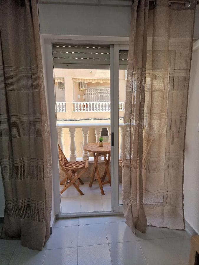 Almudena Apartments Torrevieja Zewnętrze zdjęcie
